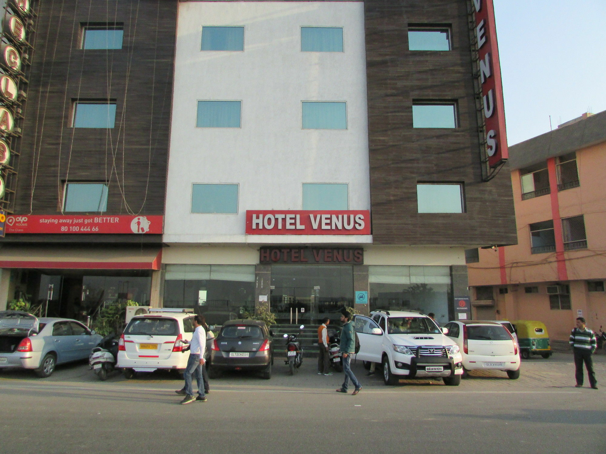 Hotel Smart Plaza Delhi Airport New Delhi Exterior photo
